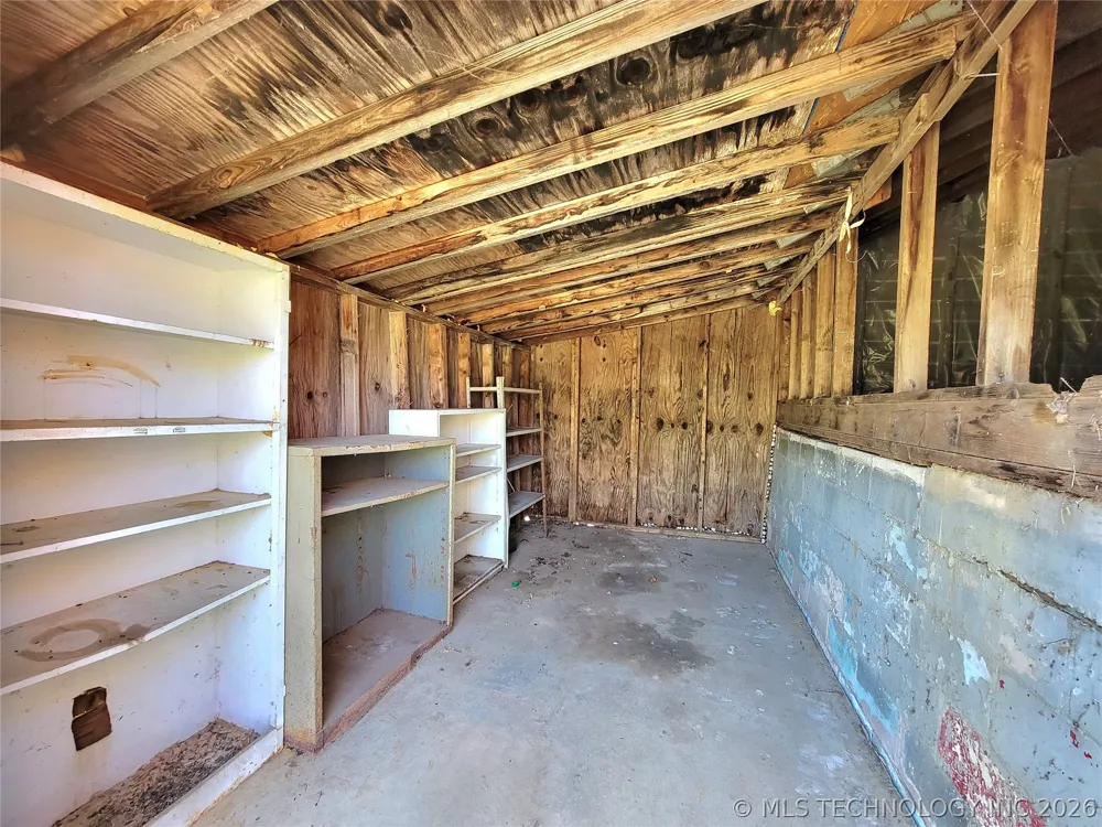 466229 US Highway 64 Gans, OK 74936
