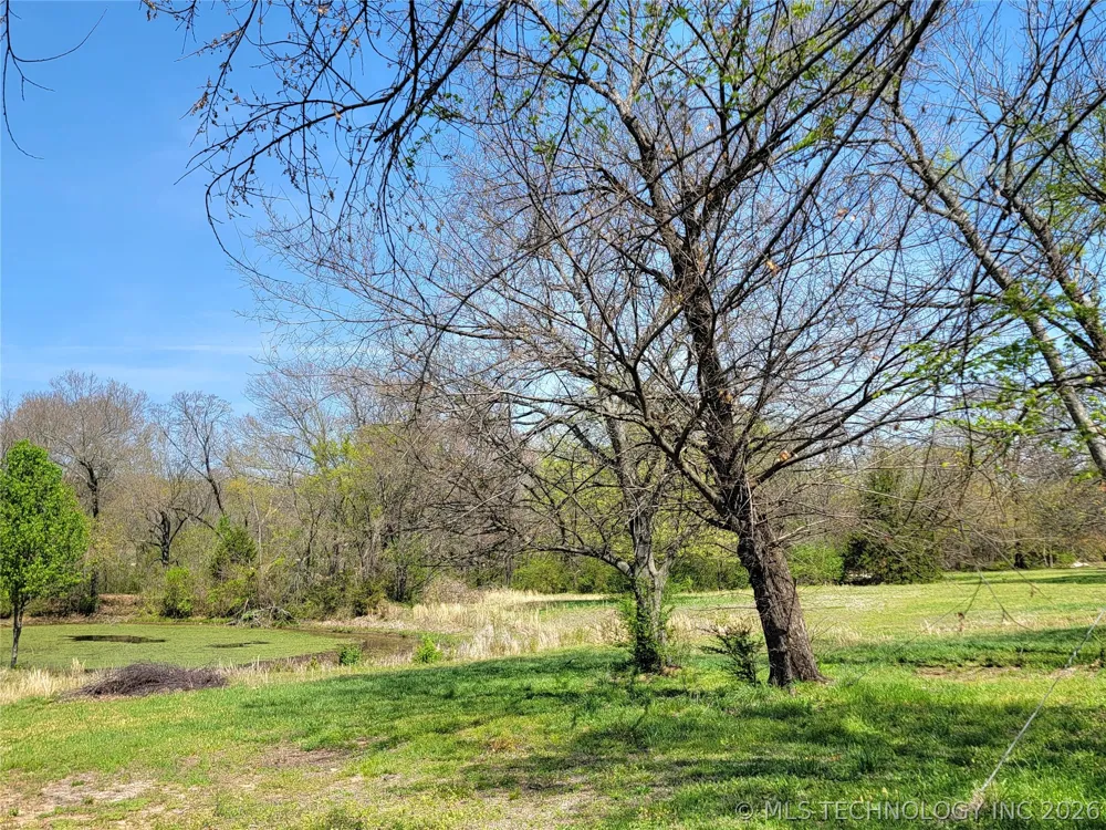 466229 US Highway 64 Gans, OK 74936
