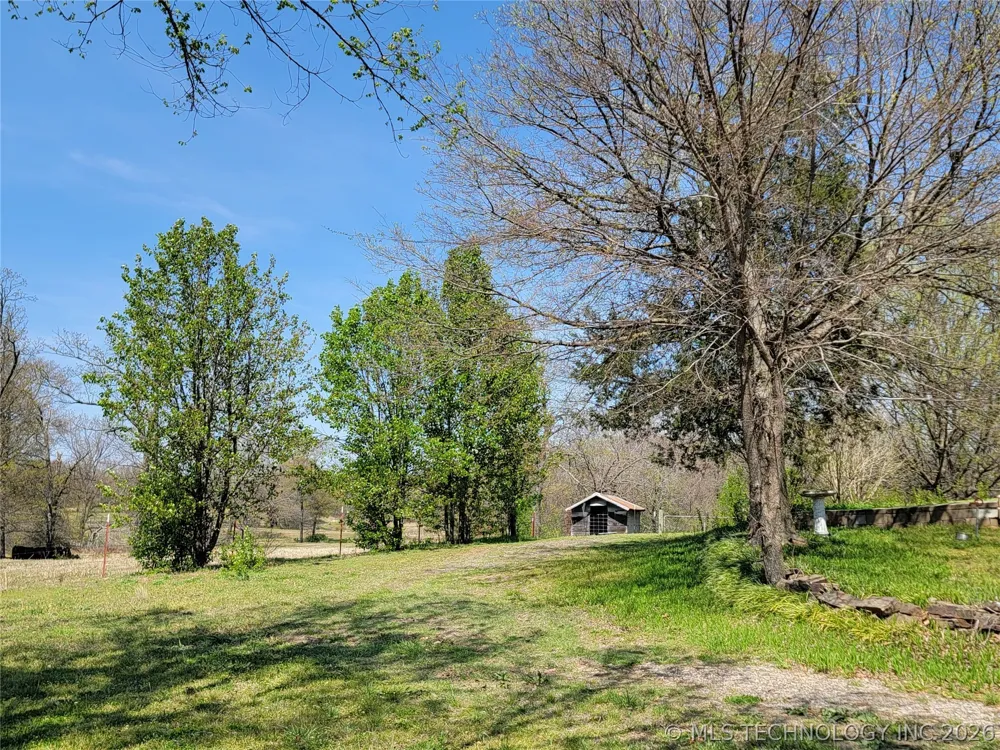 466229 US Highway 64 Gans, OK 74936