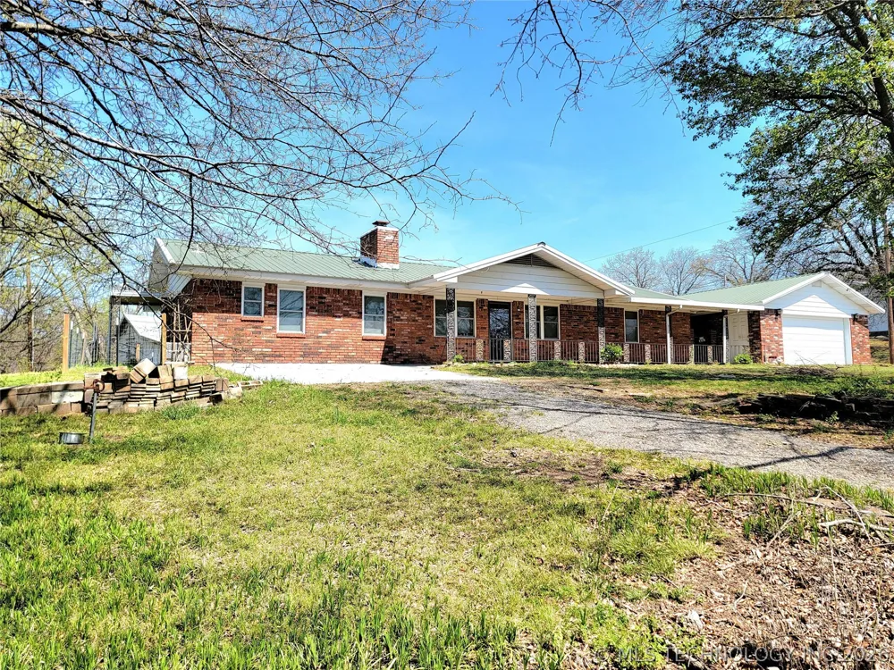466229 US Highway 64 Gans, OK 74936