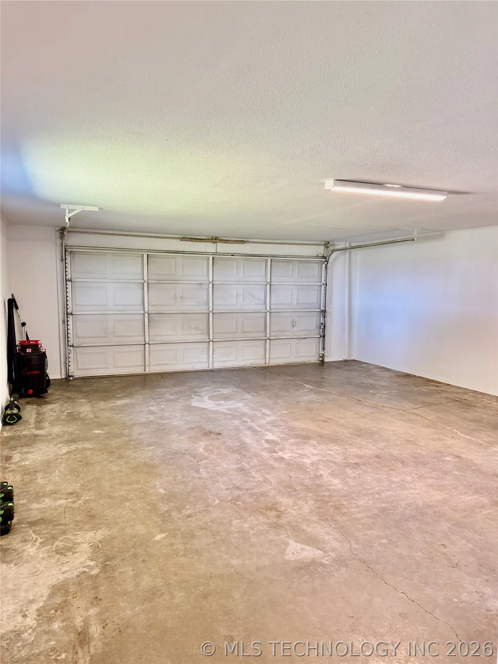 422502 E 1100 ROAD Checotah, OK 74426