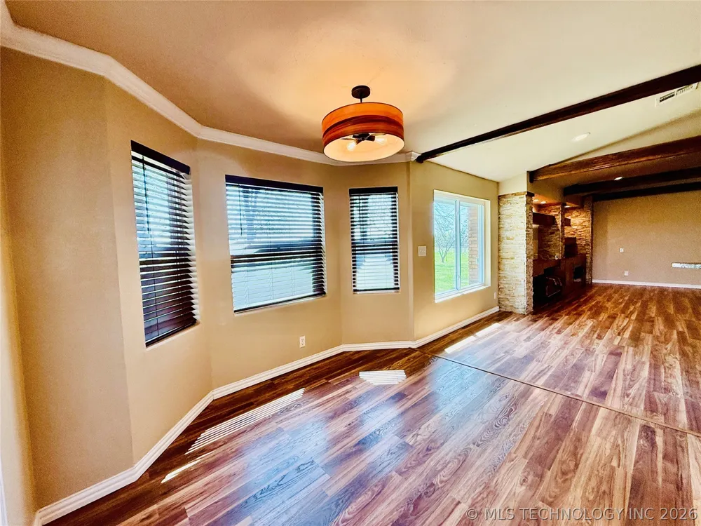 422502 E 1100 ROAD Checotah, OK 74426