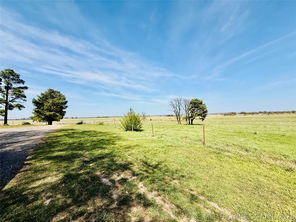 422502 E 1100 ROAD Checotah, OK 74426