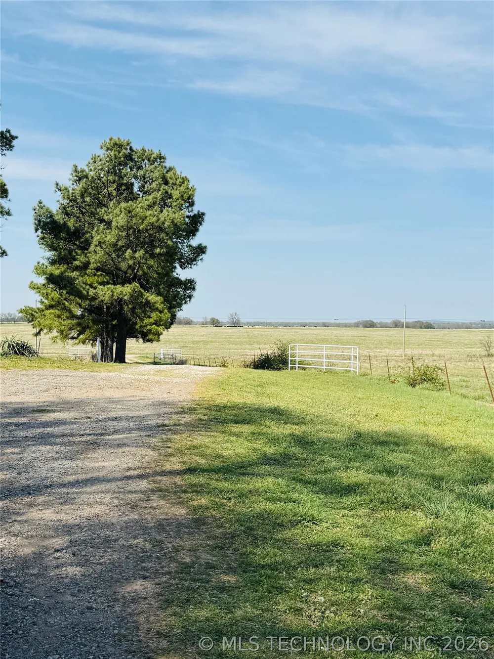 422502 E 1100 ROAD Checotah, OK 74426