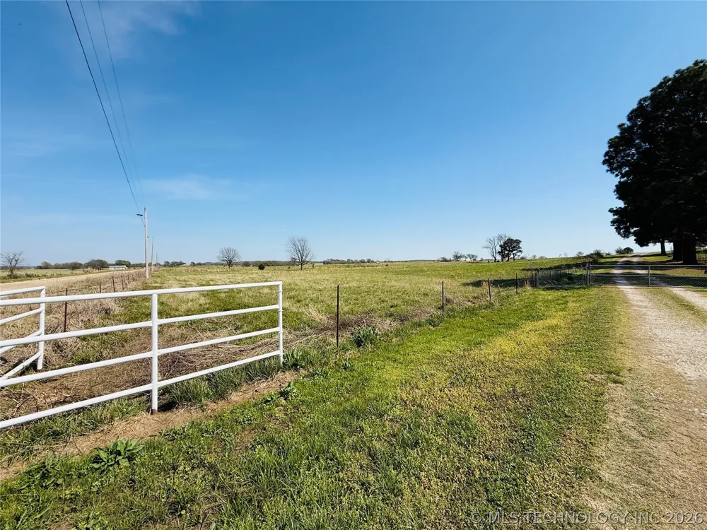 422502 E 1100 ROAD Checotah, OK 74426