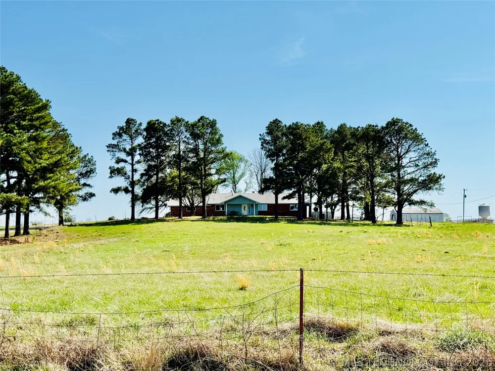 422502 E 1100 ROAD Checotah, OK 74426