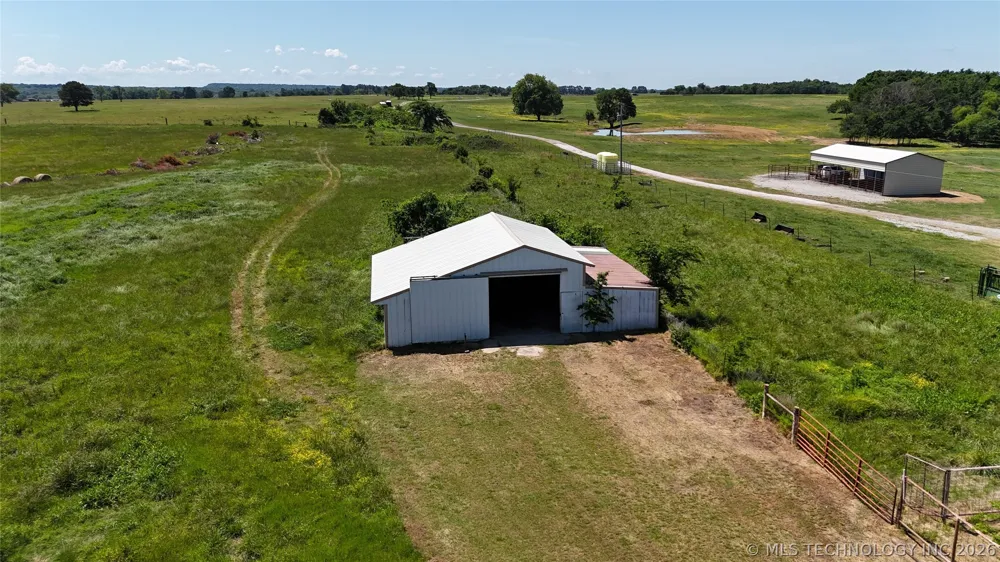 422502 E 1100 ROAD Checotah, OK 74426