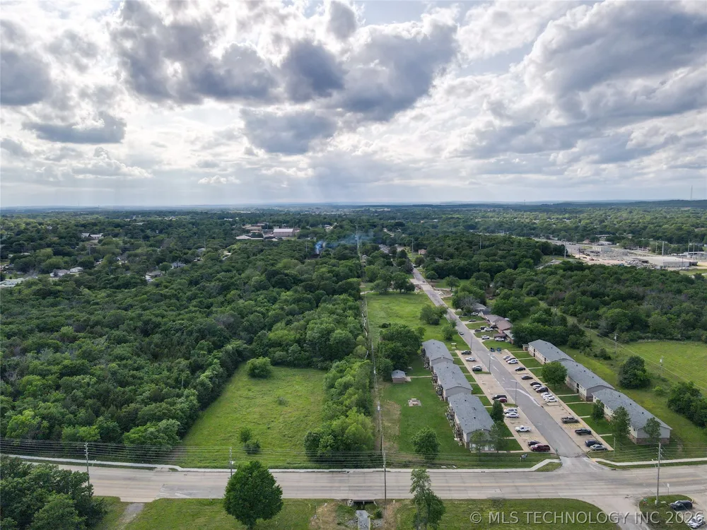 Strong Boulevard McAlester, OK 74501