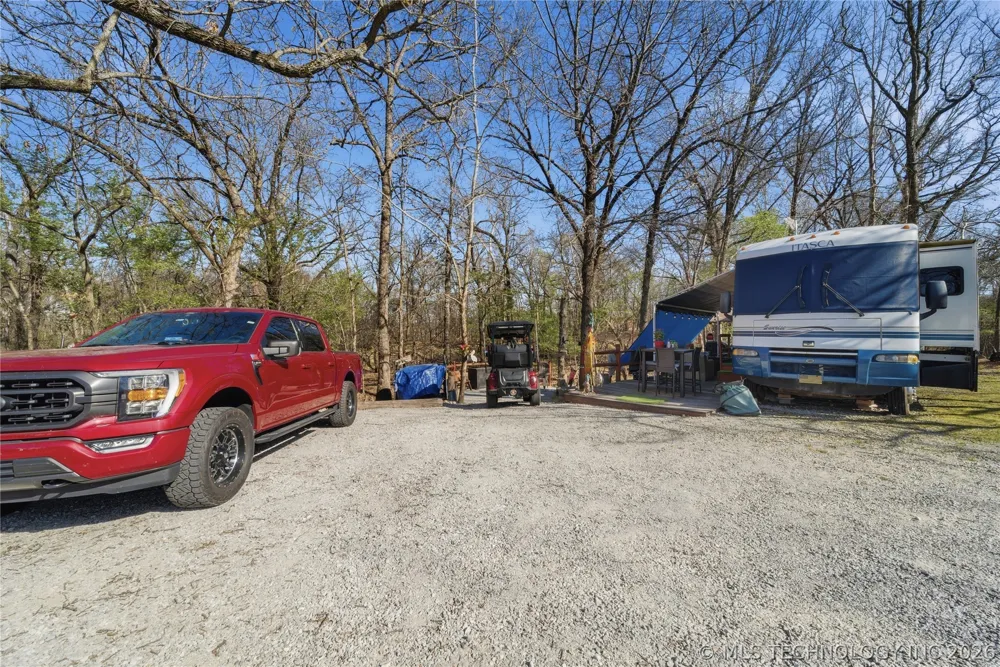 33635 Dock Road #R Ketchum, OK 74331