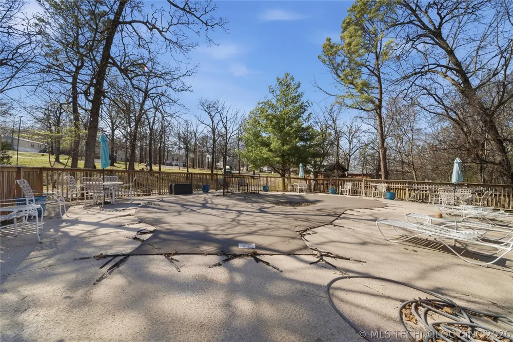 33635 Old Indian Road Ketchum, OK 74331