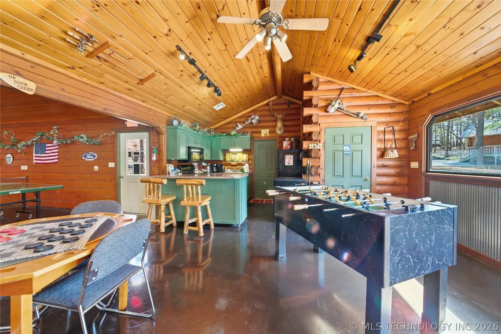 33635 Old Indian Road Ketchum, OK 74331