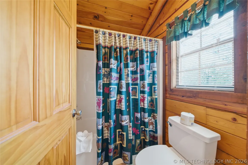 33635 Old Indian Road Ketchum, OK 74331