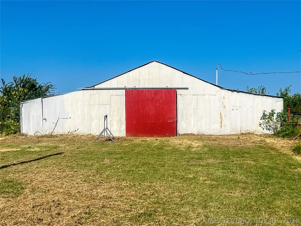 165175 3020 ROAD Foster, OK 73434
