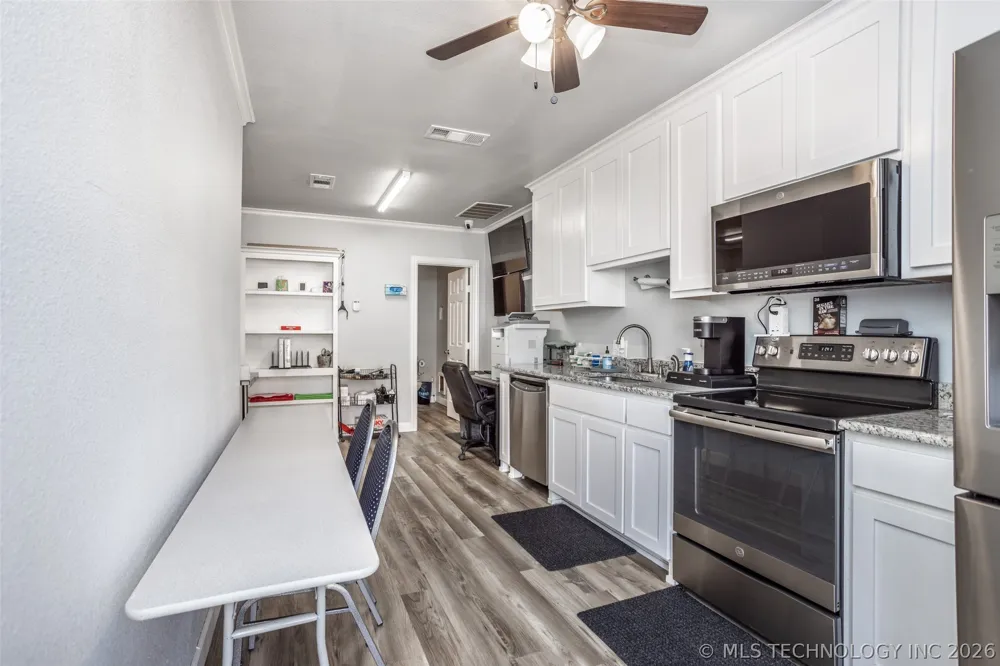 22127 Jimbo Marietta, OK 73459