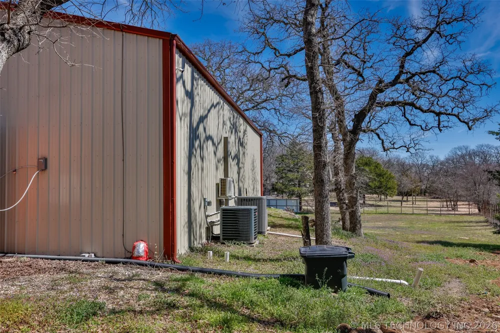 22127 Jimbo Marietta, OK 73459