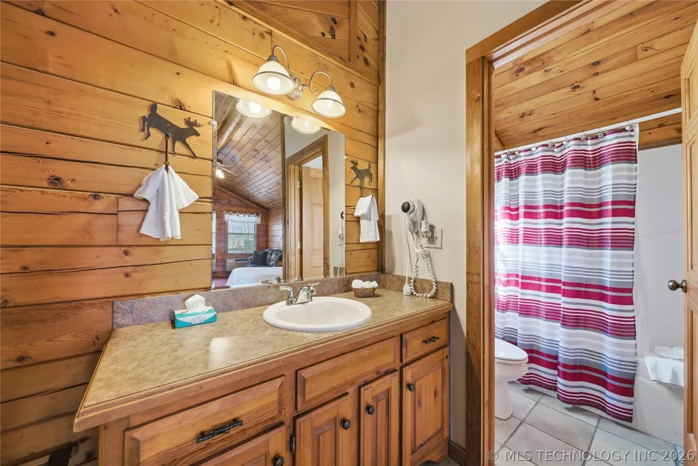 33635 Dock Road #1-8 Ketchum, OK 74331