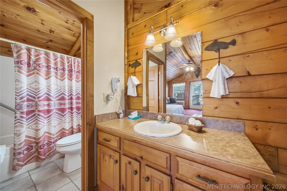 33635 Dock Road #1-8 Ketchum, OK 74331