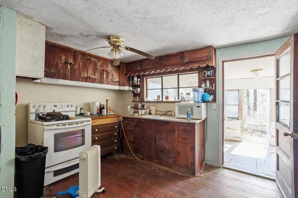 3018 Hwy 56 Creedmoor, NC 27522