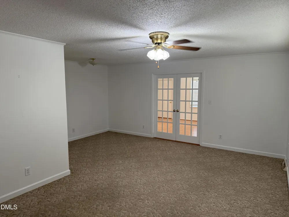 2992 Cherry Lane Kinston, NC 28504