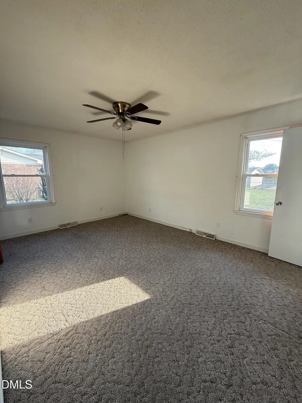 2992 Cherry Lane Kinston, NC 28504