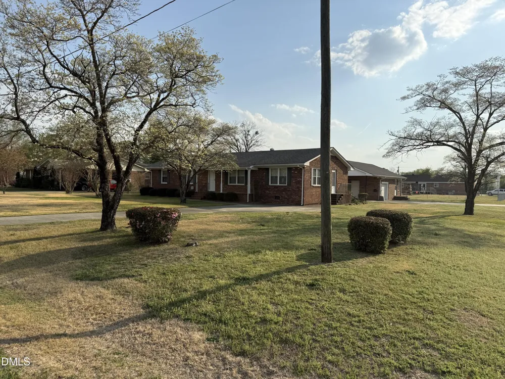 2992 Cherry Lane Kinston, NC 28504