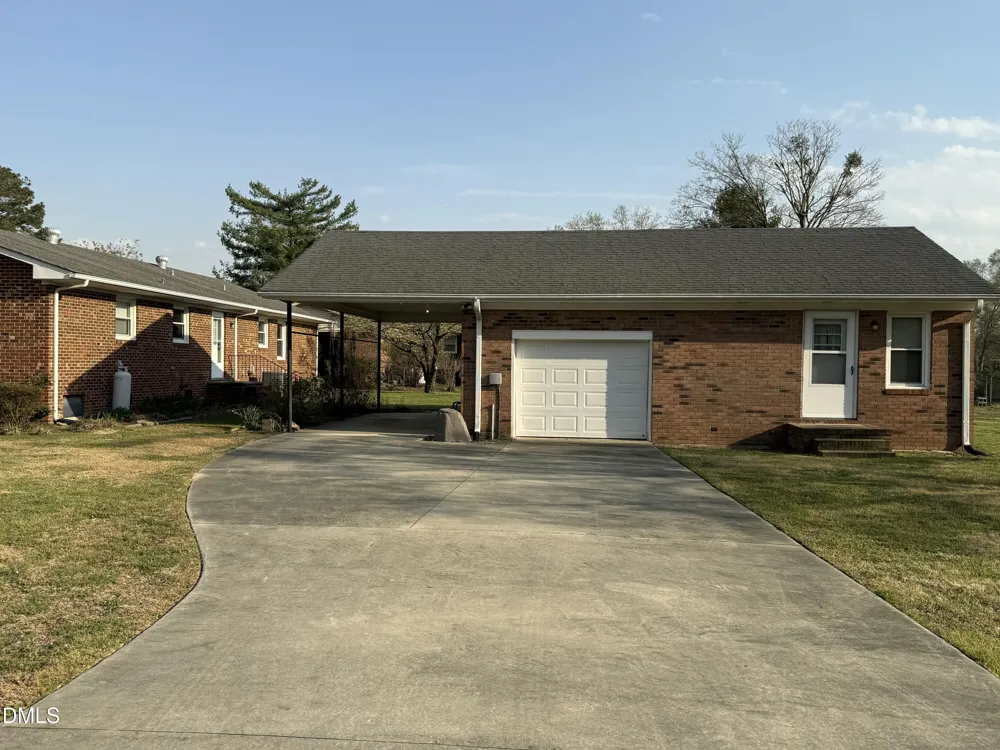 2992 Cherry Lane Kinston, NC 28504