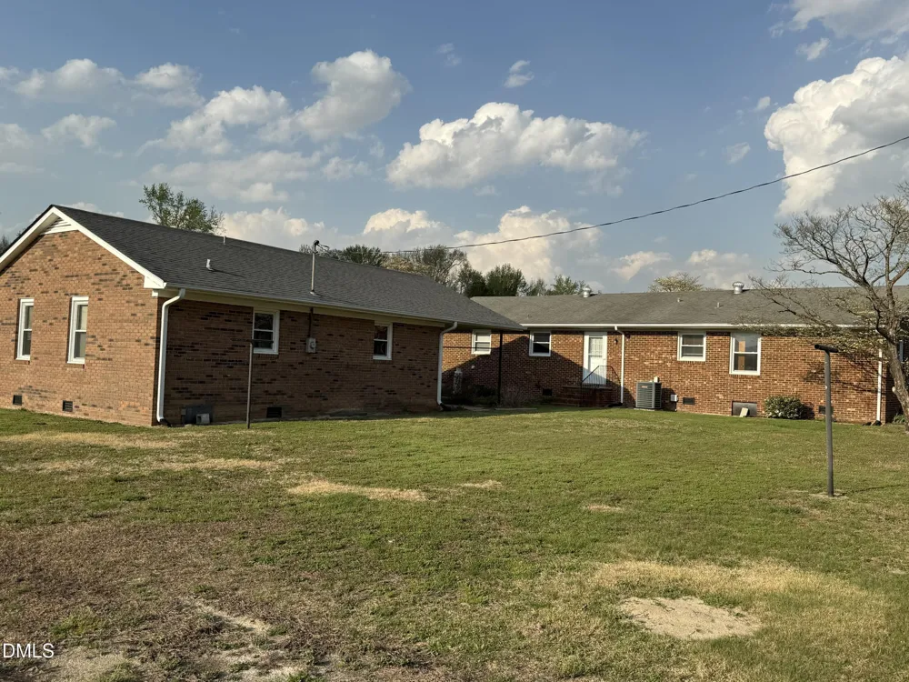 2992 Cherry Lane Kinston, NC 28504