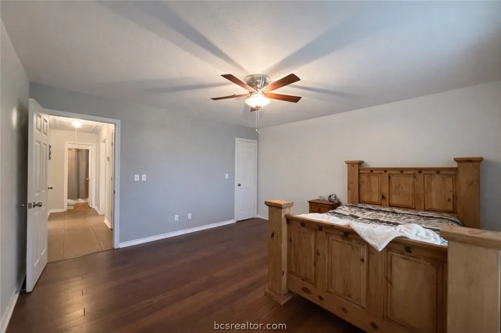 202 Golfview Drive Hilltop Lakes, TX 77871
