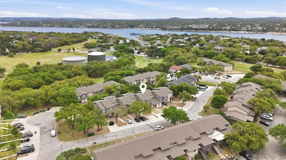 512 Palmer Drive Point Venture, TX 78645