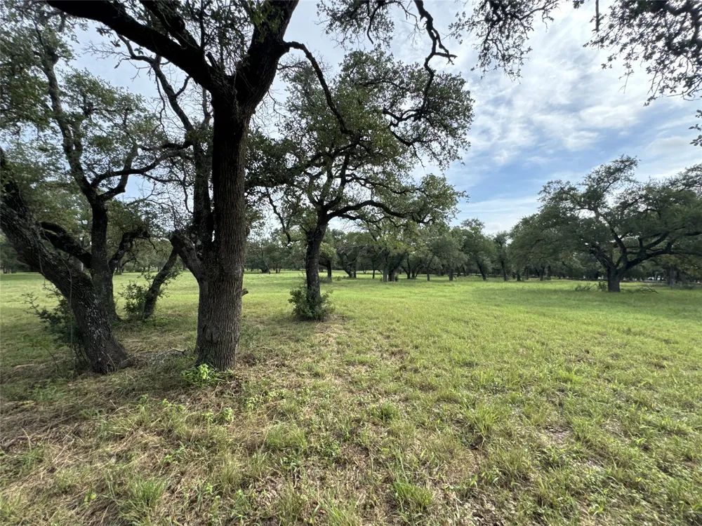 109 Estancia Way Georgetown, TX 78628