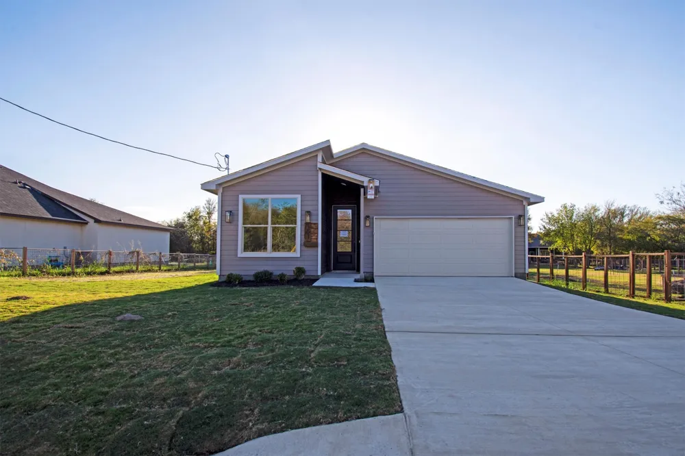 151 Kawainui Lane Bastrop, TX 78602