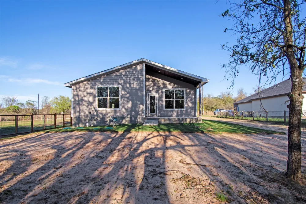 151 Kawainui Lane Bastrop, TX 78602