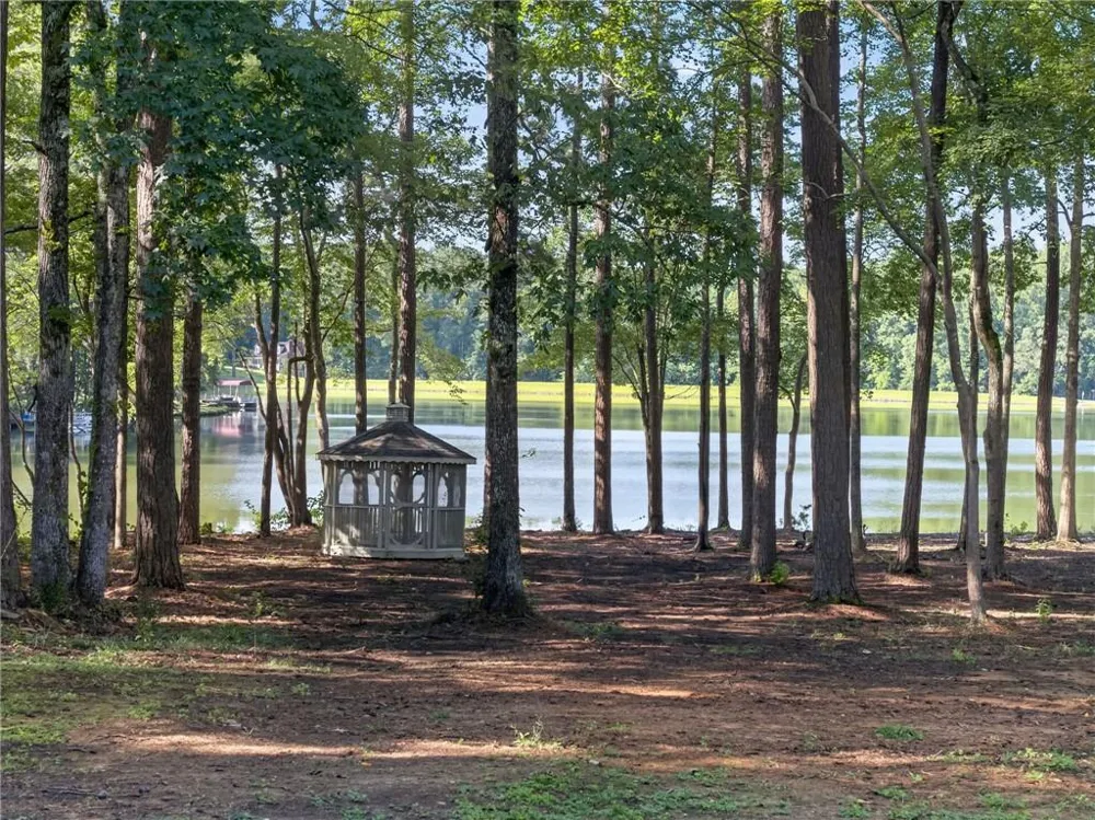 341 TEEPEE TRAIL Whitesburg, GA 30185