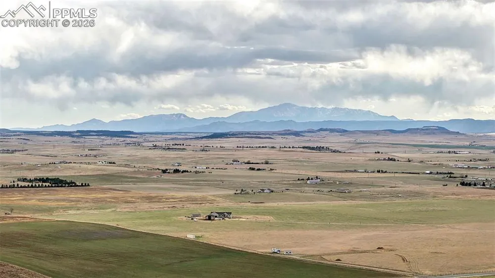 30435 Chisholm Trail Elizabeth, CO 80107