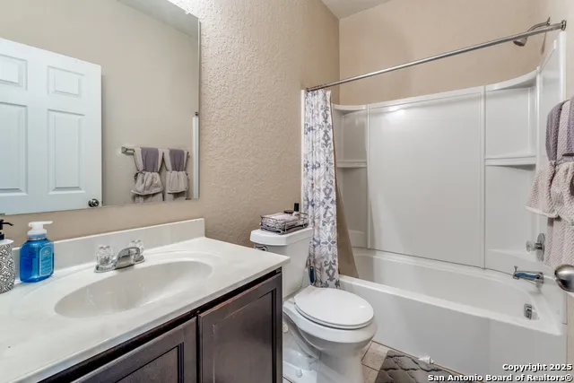 15923 Silver Rose Selma, TX 78154