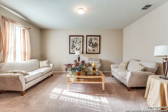 15923 Silver Rose Selma, TX 78154