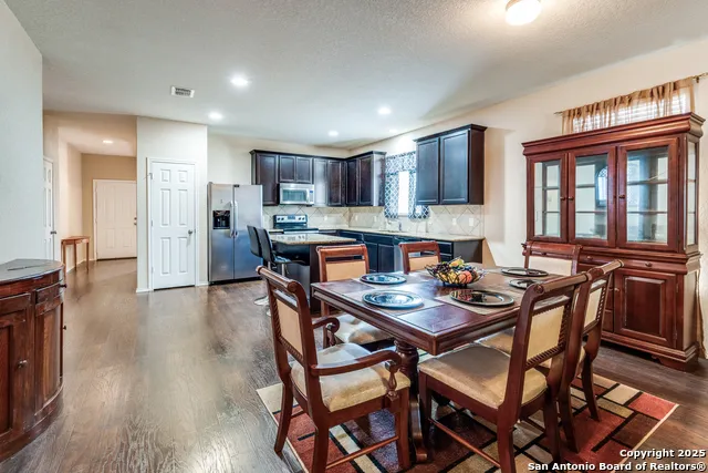 15923 Silver Rose Selma, TX 78154