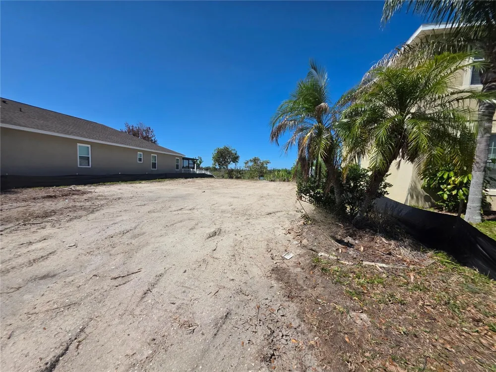 563 VISTA RIDGE DRIVE Ruskin, FL 33570