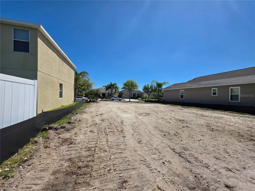 563 VISTA RIDGE DRIVE Ruskin, FL 33570