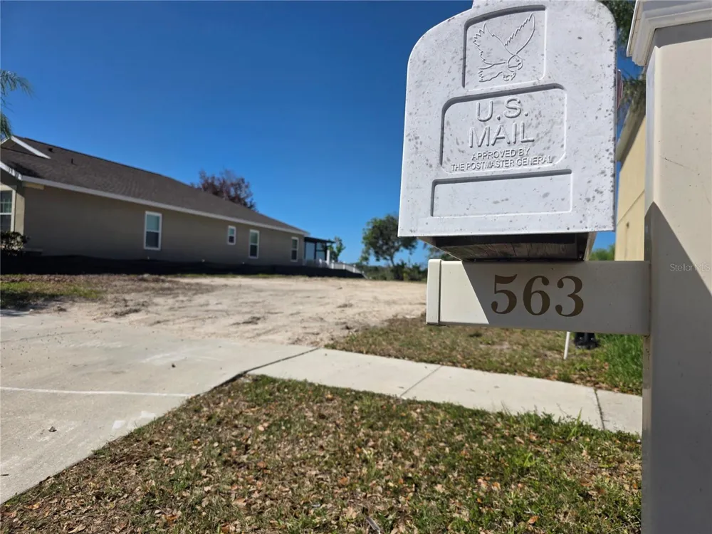 563 VISTA RIDGE DRIVE Ruskin, FL 33570