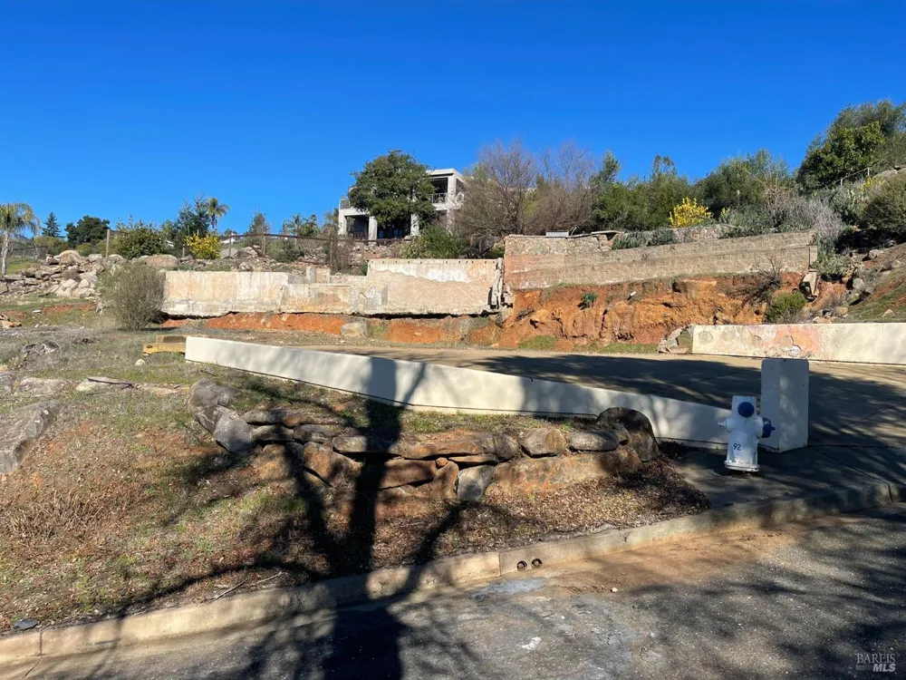 3516 Hanover Place Santa Rosa, CA 95404