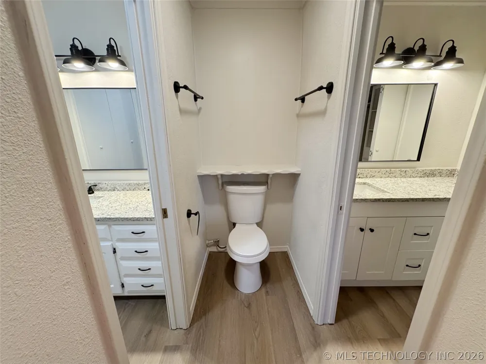 30220 3956 DRIVE Ochelata, OK 74051