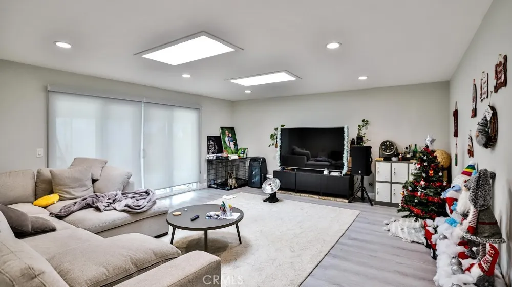 10984 Goldeneye Avenue Fountain Valley, CA 92708
