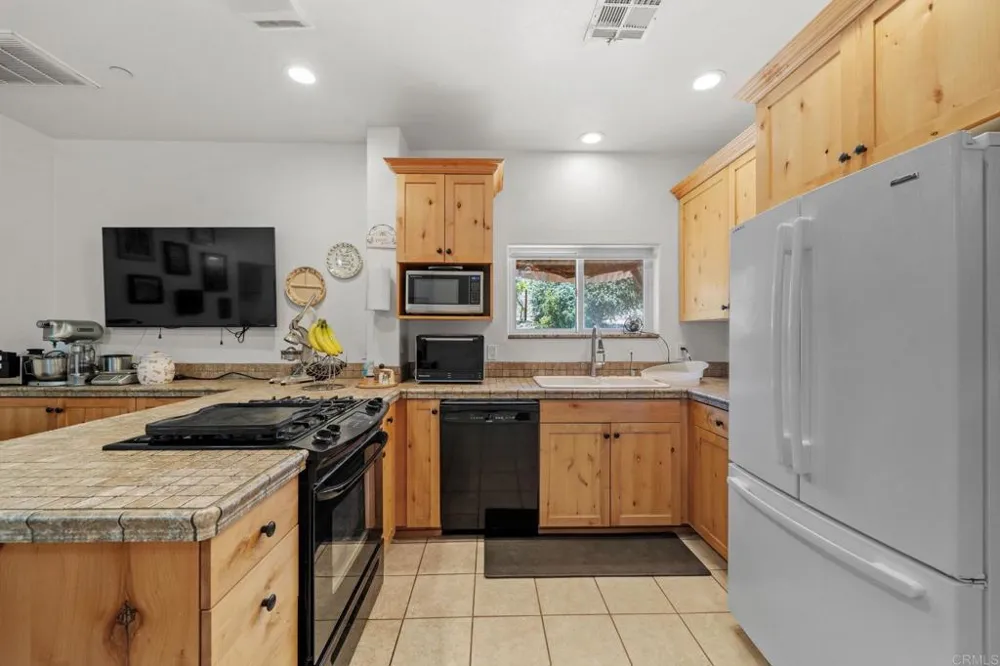 22002 Lyons Valley Road Alpine, CA 91901