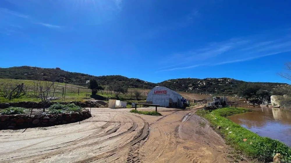 22002 Lyons Valley Road Alpine, CA 91901