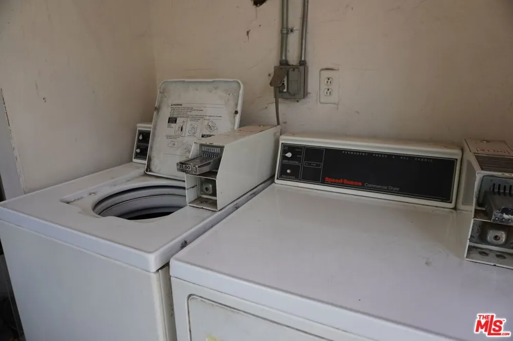 324 E Lime Avenue #4 Monrovia, CA 91016