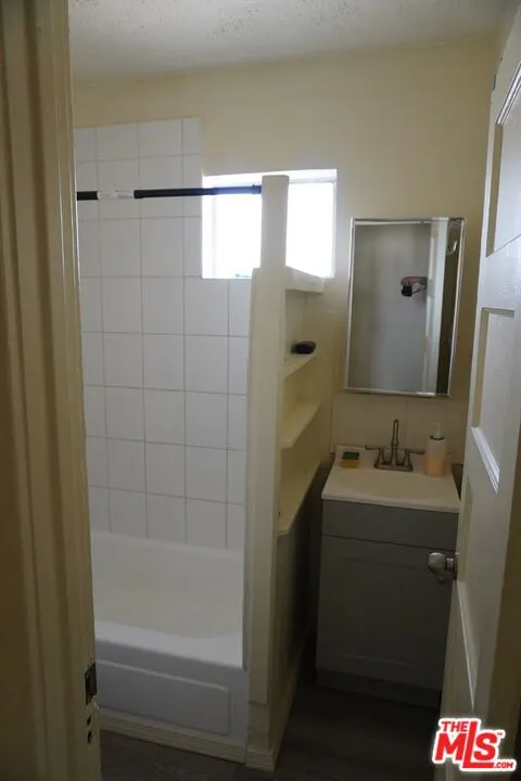 324 E Lime Avenue #4 Monrovia, CA 91016