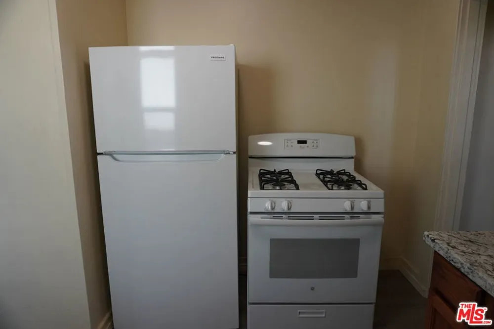 324 E Lime Avenue #4 Monrovia, CA 91016