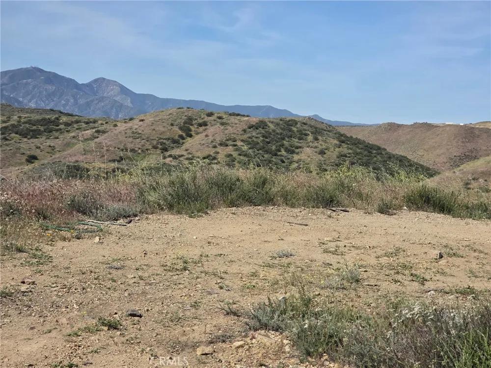 Gavilan Road Lake Mathews, CA 92570
