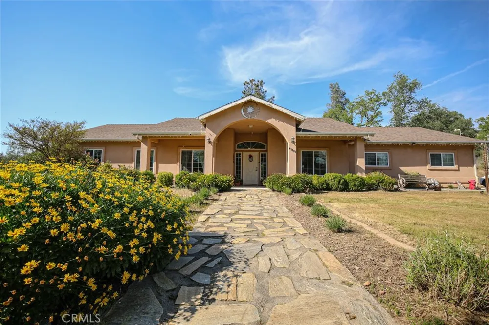 41121 Long Hollow Coarsegold, CA 93614